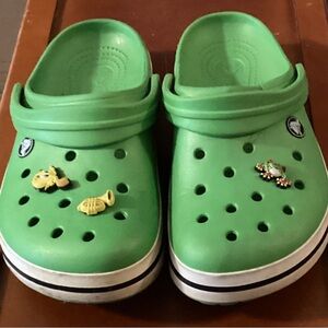 CROCS Kids Green Slippers with Playful Charms
